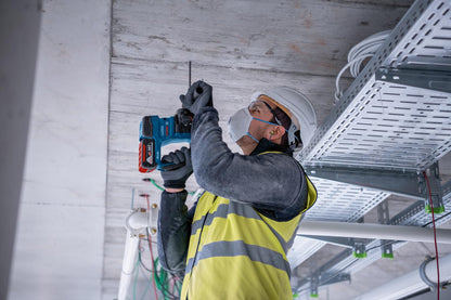 Bosch Professional 18V System Akku Bohrhammer GBH 18V-22 (mit SDS plus, inkl. 2x 4.0Ah Akku, Schnellladegerät GAL 18V-40, L-BOXX)